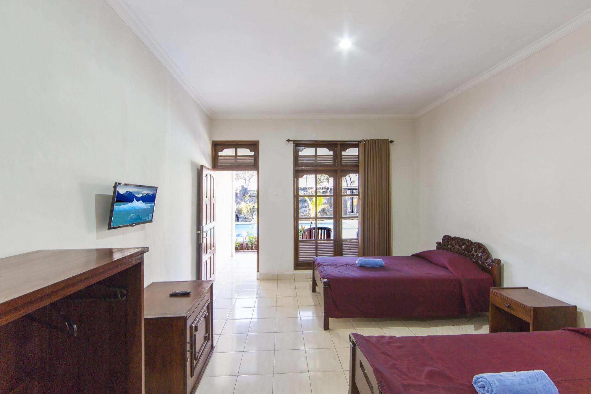 Surya Tropical Kuta Kuta Lombok Exterior foto